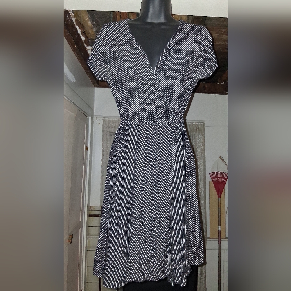 Soprano Black & White Striped Midi Dress